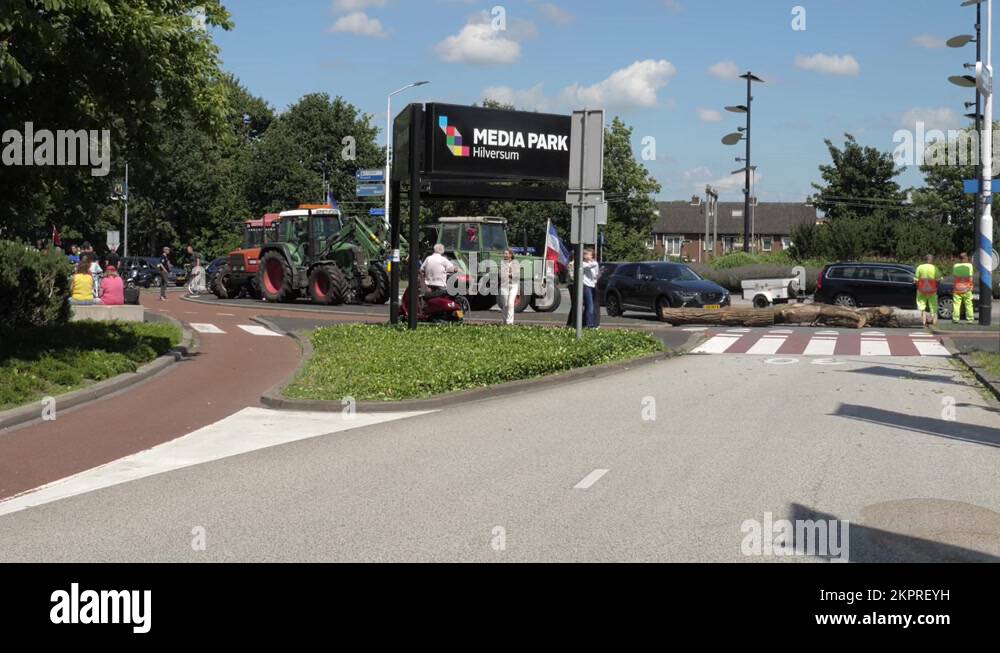 Campaign centre Stock Videos & Footage HD and 4K Video Clips Alamy