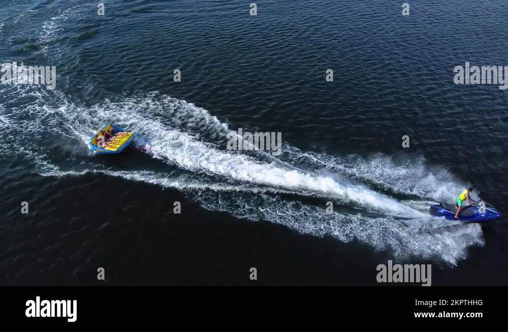 Tubos de agua Stock Videos & Footage HD and 4K Video Clips Alamy