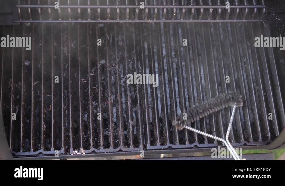 Cast iron bbq grill Stock Videos & Footage HD and 4K Video Clips Alamy