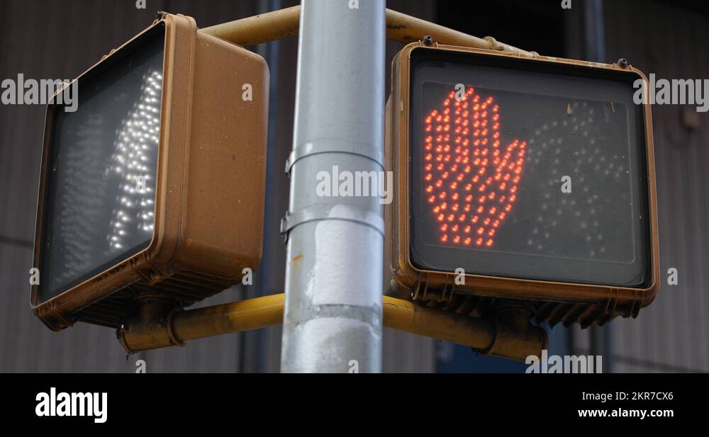 Ultra Hd 4k Pedestrian Crosswalk Sign Nyc Signals Its Ok To Cross Don