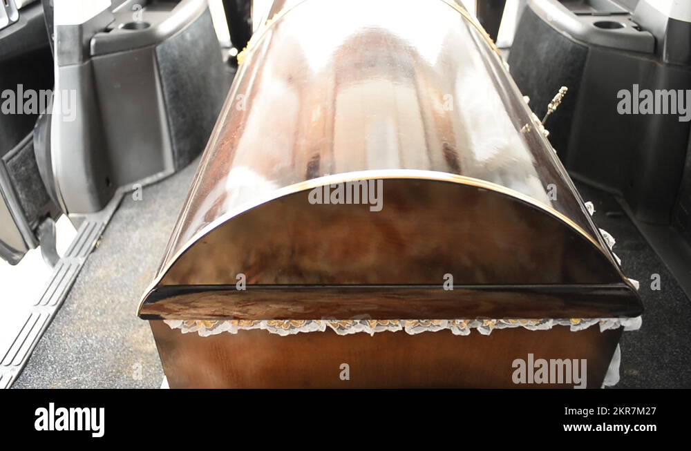 Hearse Coffin Stock Videos Footage HD And 4K Video Clips Alamy hearse-coffin-stock-videos-footage-hd-and-4k-video-clips-alamy