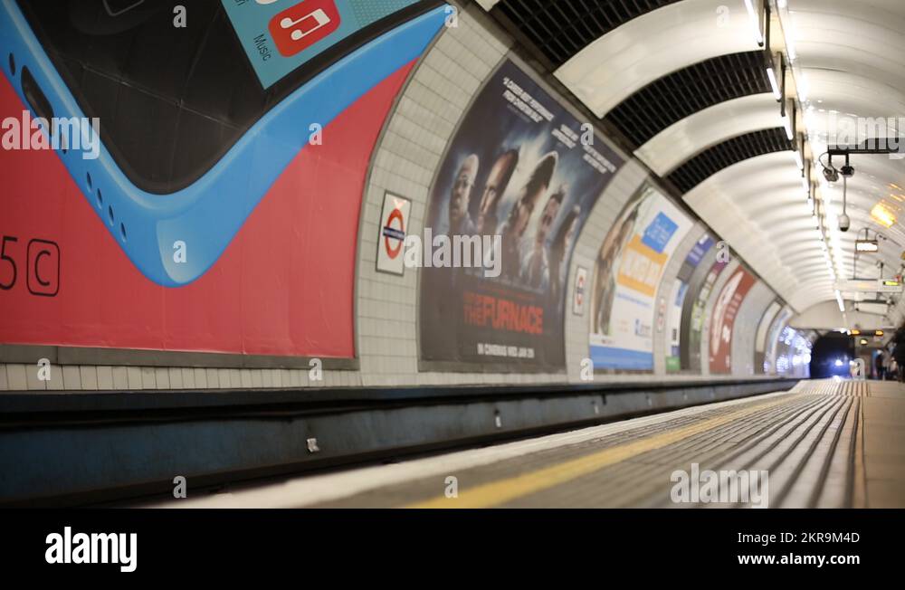 Kings cross train tunnel Stock Videos & Footage HD and 4K Video Clips