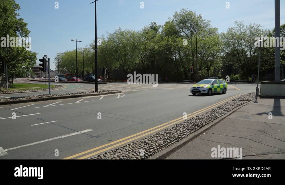 British police car flashing lights Stock Videos & Footage - HD and 4K ...