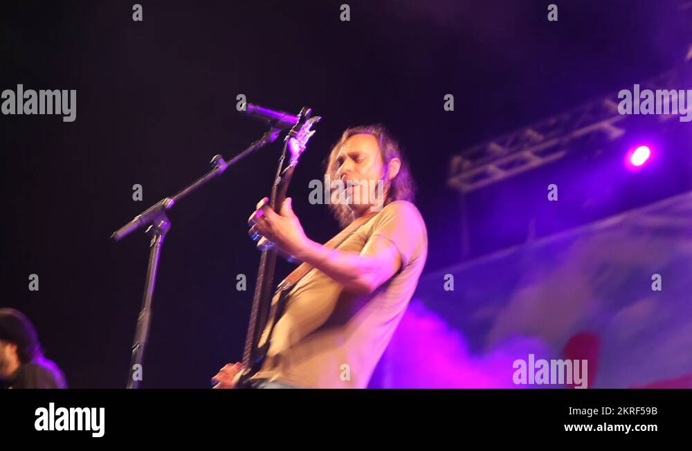 Rock star singer Stock Videos & Footage - HD and 4K Video Clips - Alamy