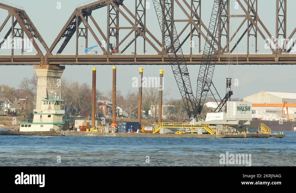 Walsh Construction Towboat Katherine O'Hara and Floating Crane 1 Stock