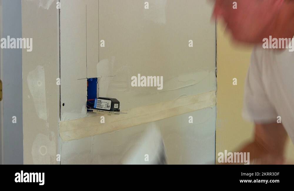 Sheetrock knife Stock Videos & Footage HD and 4K Video Clips Alamy