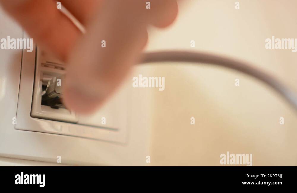 Internet disconnect Stock Videos & Footage - HD and 4K Video Clips - Alamy