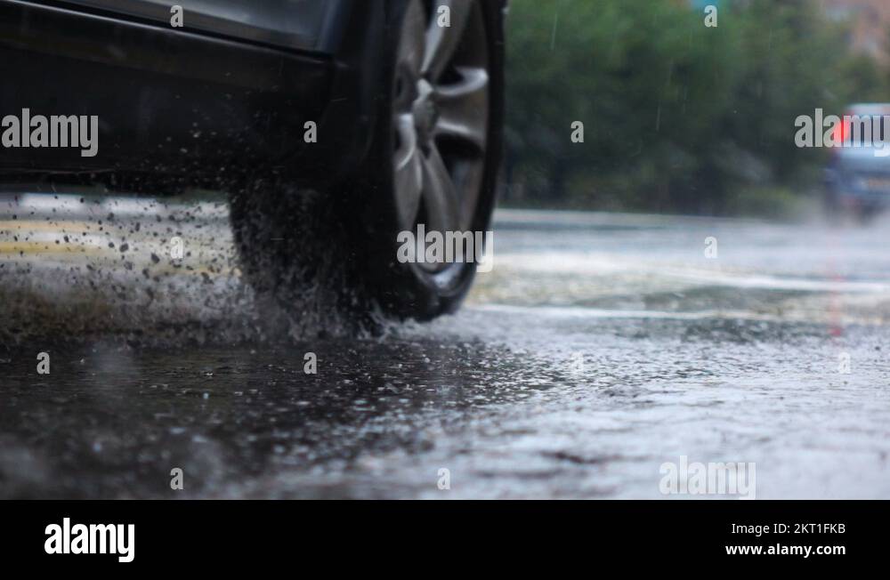 Car wash in the city Stock Videos & Footage HD and 4K Video Clips Alamy