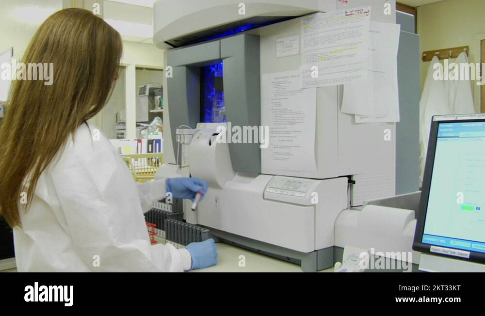 Specimen vials Stock Videos & Footage HD and 4K Video Clips Alamy