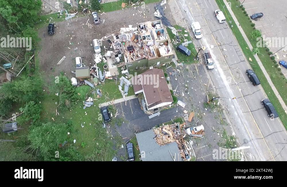 Tornado aerial damage Stock Videos & Footage - HD and 4K Video Clips ...