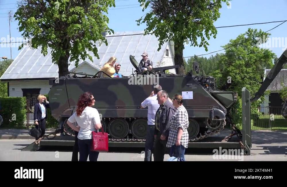 Army of light Stock Videos & Footage - HD and 4K Video Clips - Alamy