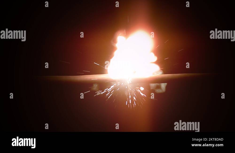 Cable sparks Stock Videos & Footage - HD and 4K Video Clips - Alamy