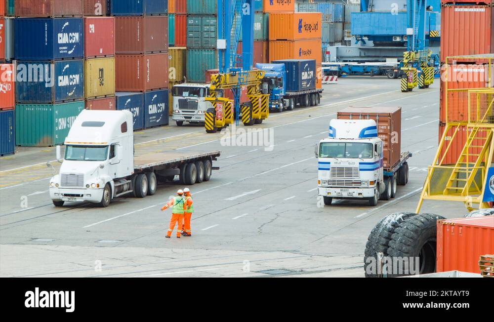 Trucks port containers Stock Videos & Footage HD and 4K Video Clips