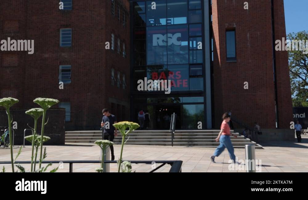 Rsc stratford Stock Videos & Footage HD and 4K Video Clips Alamy