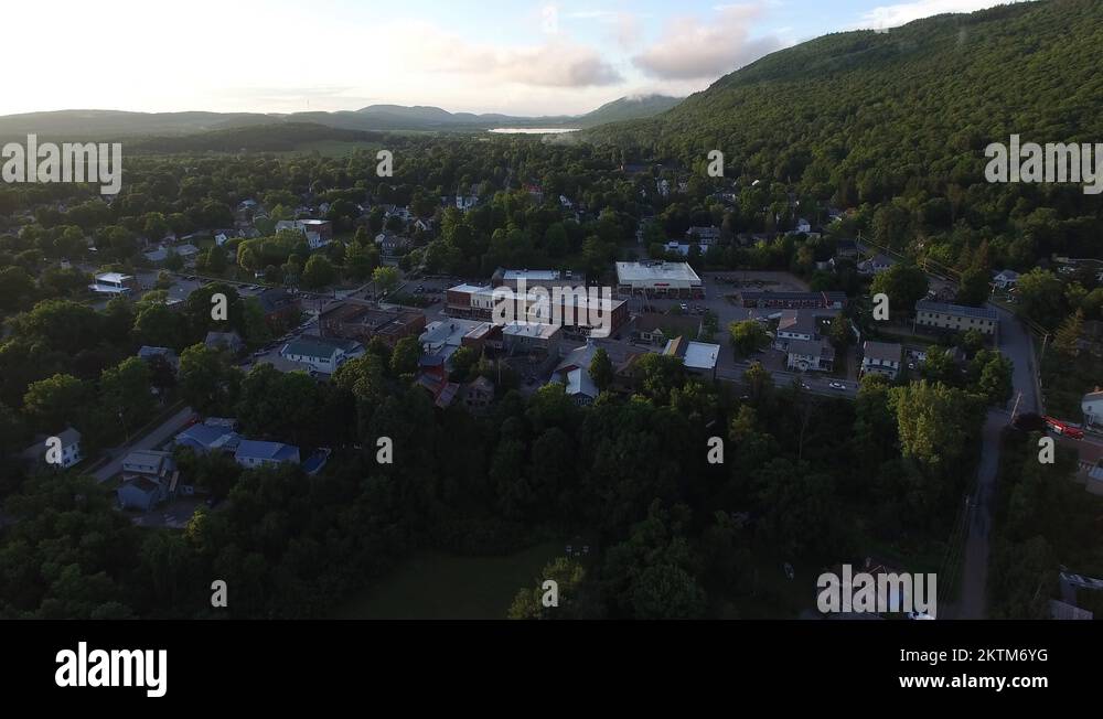 4K aerial establishing shot of the town of Bristol, Vermont, USA Stock