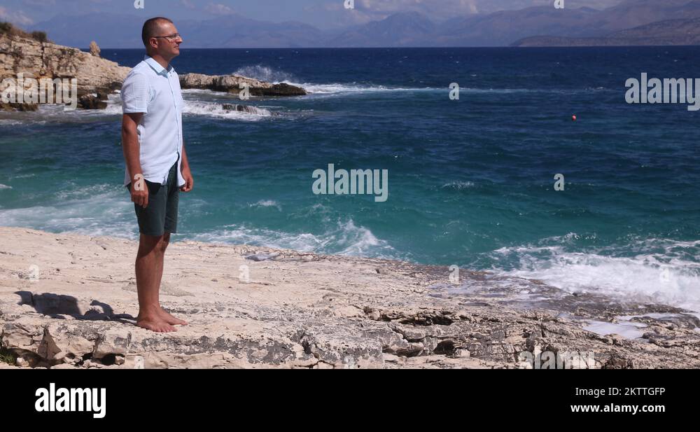 Seaside Traveler Short