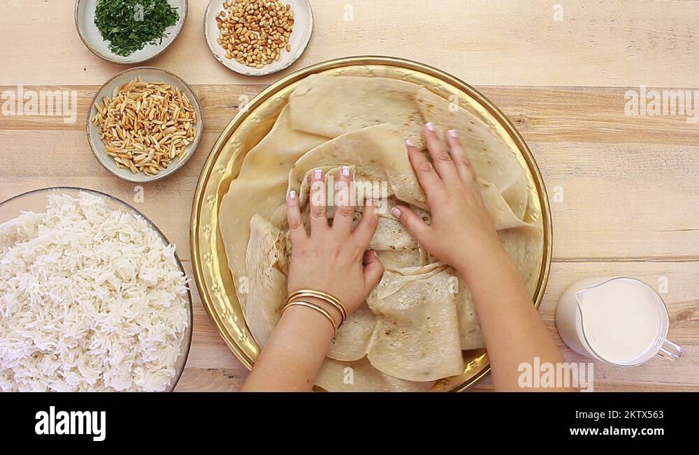 Mansaf Jordanian Lamb, Yogurt pita bread Rice Pilaf Stock Video Footage