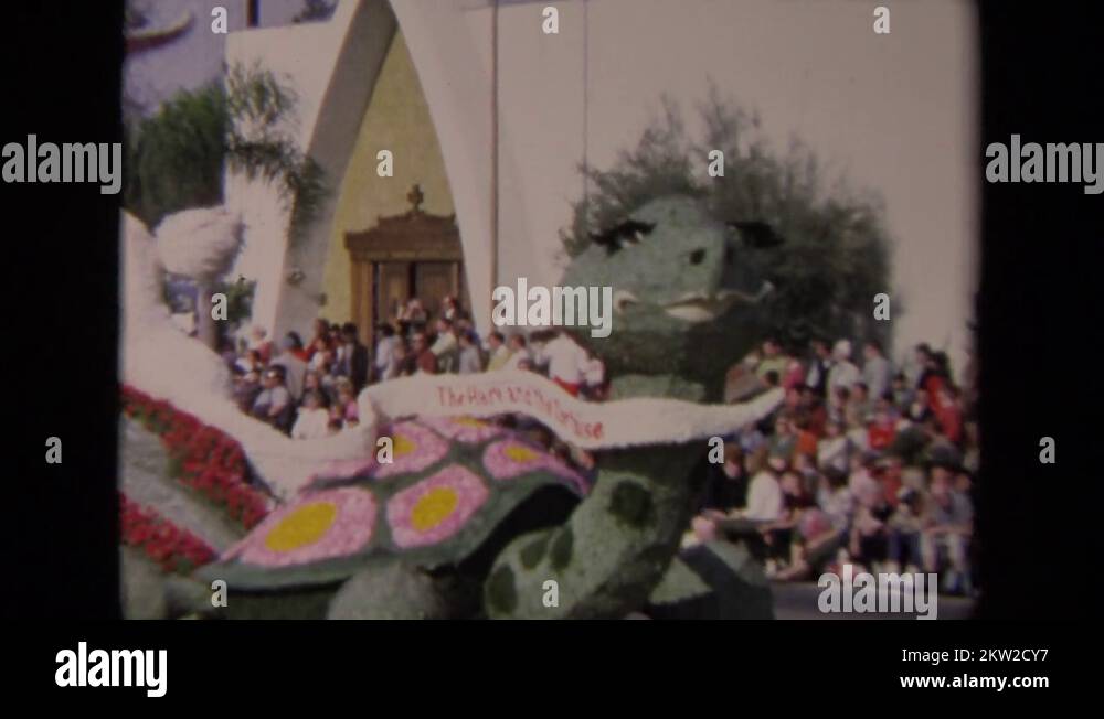 1967 parade with a turtle like designed tabu LOS ANGELES CALIFORNIA