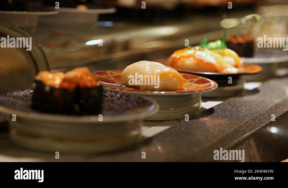 Tokyo conveyor belt sushi Stock Videos & Footage HD and 4K Video