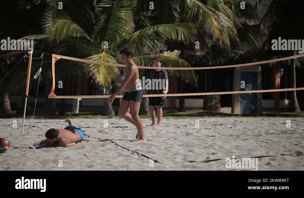 Cuba volleyball Stock Videos & Footage HD and 4K Video Clips Alamy