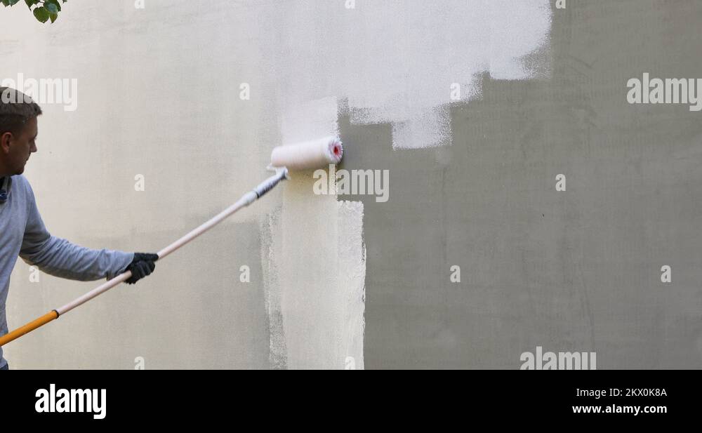 Painting an exterior Stock Videos & Footage HD and 4K Video Clips Alamy