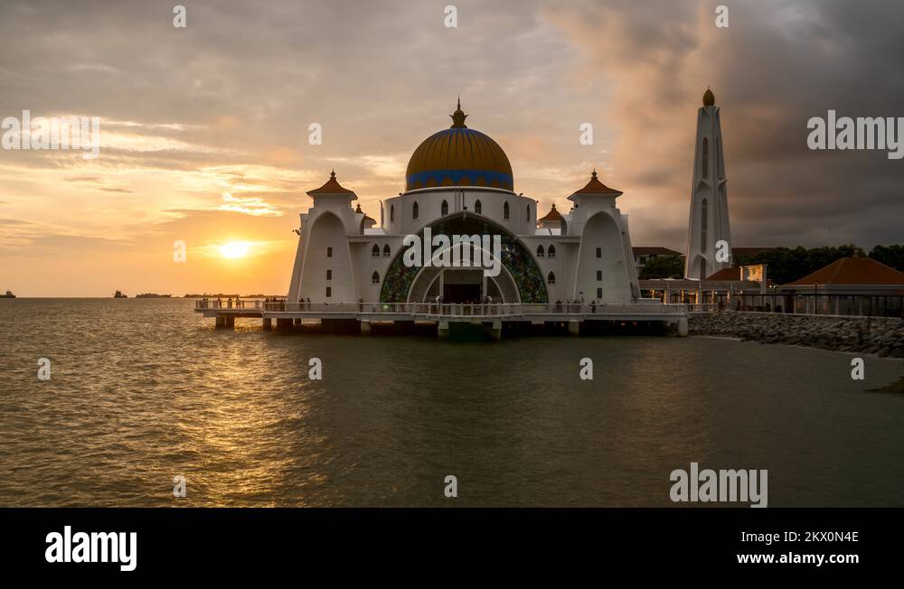 sunset at Malacca Straits Mosque (Masjid Selat Melaka Stock Video