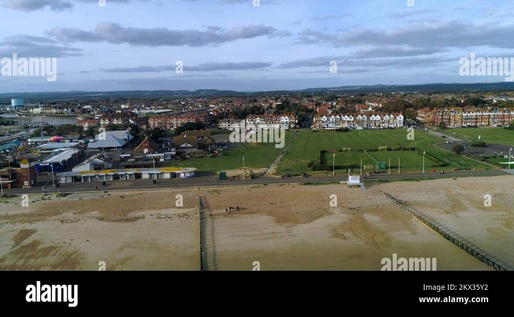 Littlehampton seafront Stock Videos & Footage - HD and 4K Video Clips ...