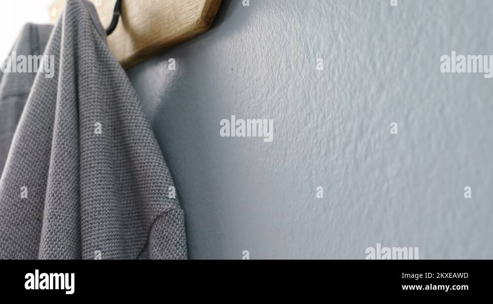 Hanging jumper Stock Videos & Footage HD and 4K Video Clips Alamy