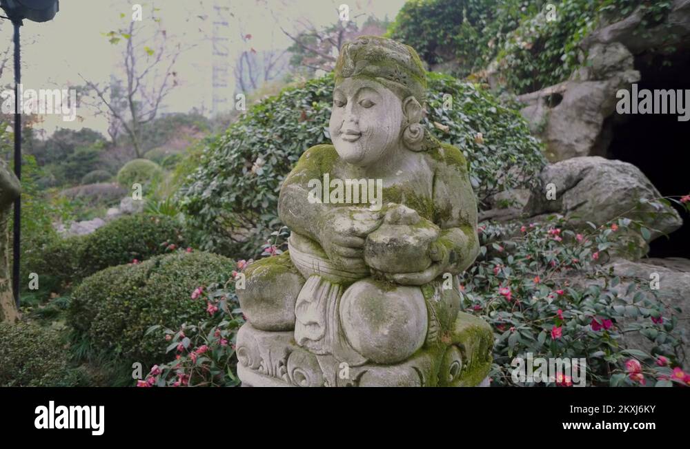 Chinese woman statue Stock Videos & Footage HD and 4K Video Clips Alamy