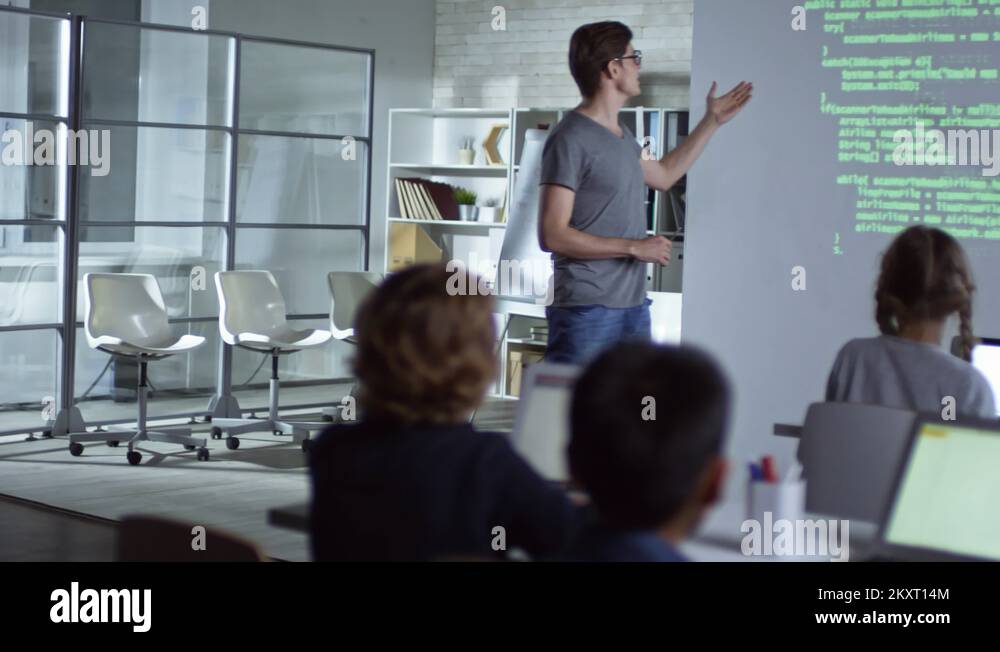 Elementary class projector Stock Videos & Footage - HD and 4K Video ...
