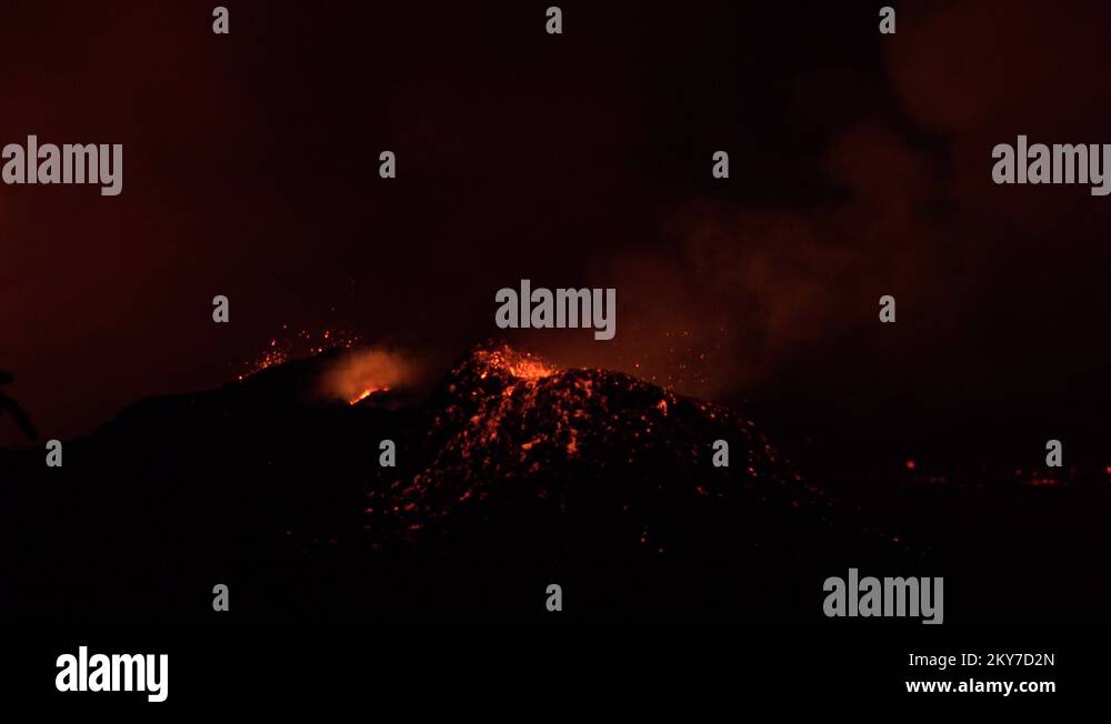 Kilauea Volcano Eruption 2018 - Explosive Lava Eruption At Night Stock