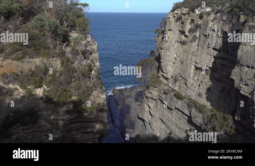 Tasmanian rock formation Stock Videos & Footage - HD and 4K Video Clips ...