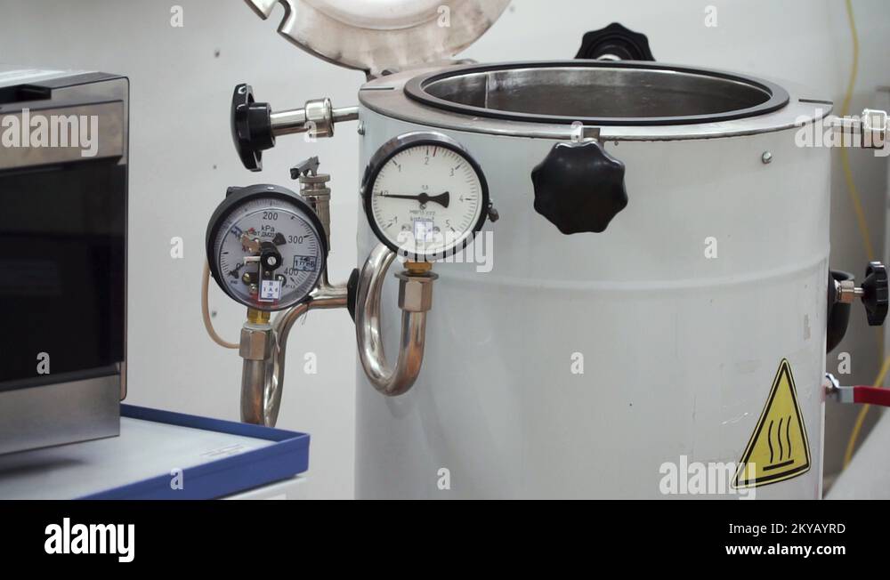 Fire pump pressure gauge Stock Videos & Footage HD and 4K Video Clips Alamy