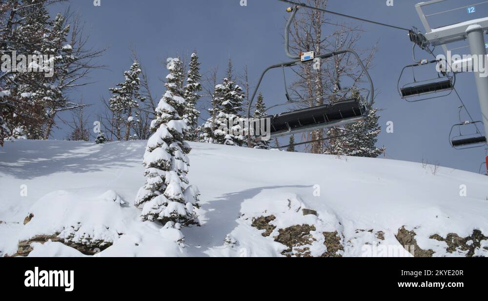 Quad chair lift Stock Videos & Footage HD and 4K Video Clips Alamy