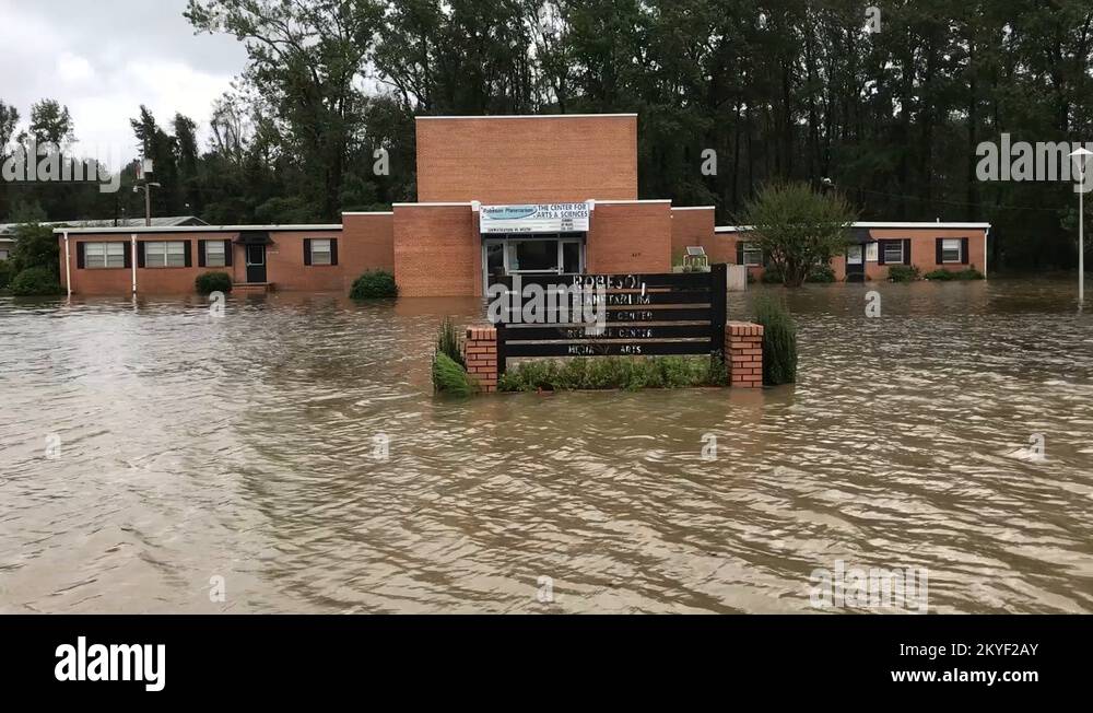 Flood in florence Stock Videos & Footage - HD and 4K Video Clips - Alamy