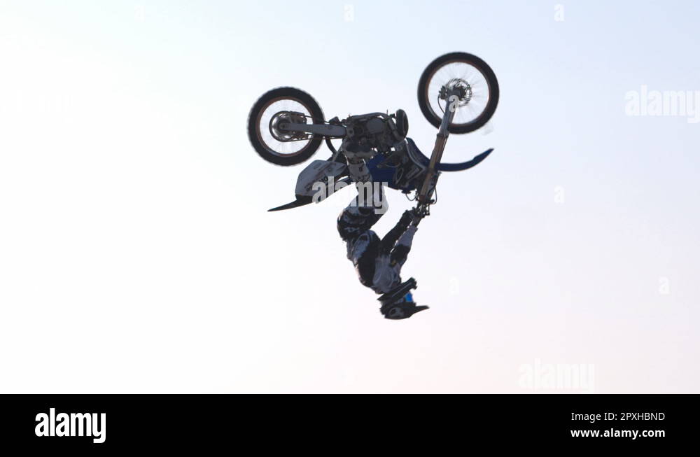 Cycle show bicycle Stock Videos & Footage - HD and 4K Video Clips - Alamy