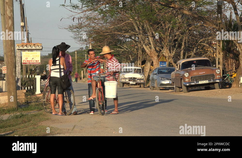 Street Life Rural Rural cuban road Stock Videos & Footage - HD and 4K Video Clips - Alamy