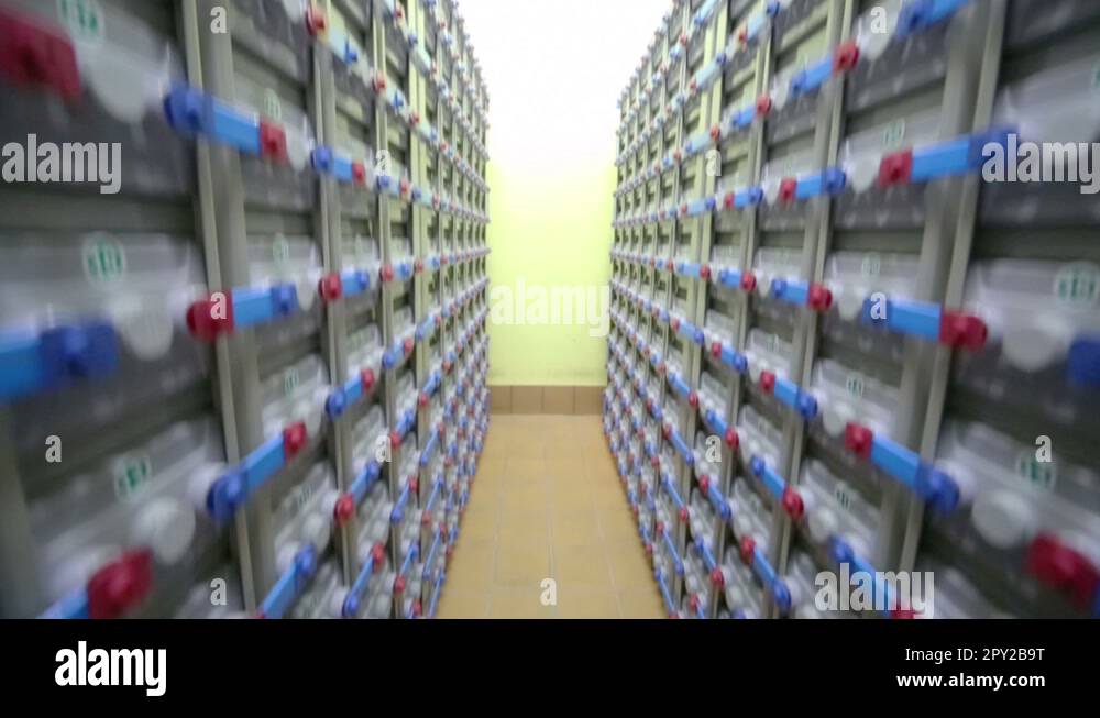 Fuse racks Stock Videos & Footage - HD and 4K Video Clips - Alamy