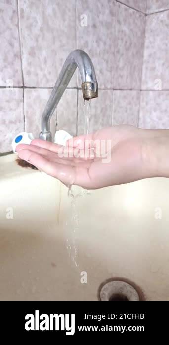 Poor hand hygiene Stock Videos & Footage - HD and 4K Video Clips - Alamy