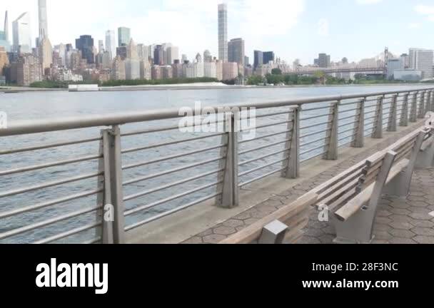 Picture of New York City waterfront skyline, Manhattan Midtown buildings ...