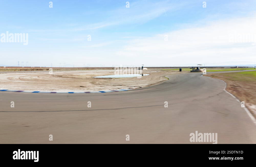 Button Will Raceway Empty race track at Buttonwillow Raceway Park Stock Video Footage - Alamy