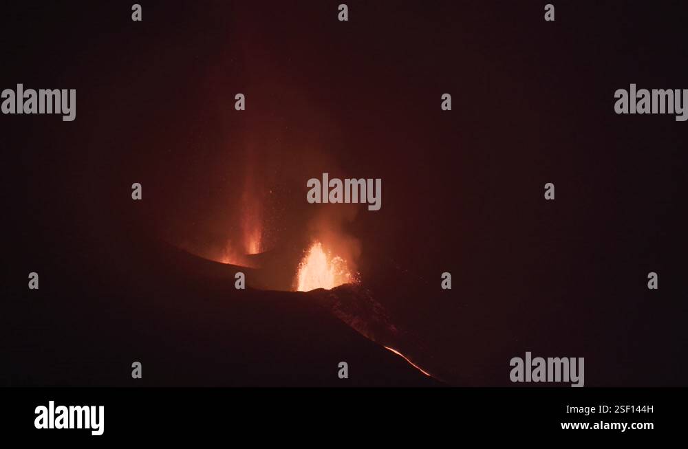 Exploding Magma On Craters Of Erupting Active Volcano. Cumbre Vieja ...
