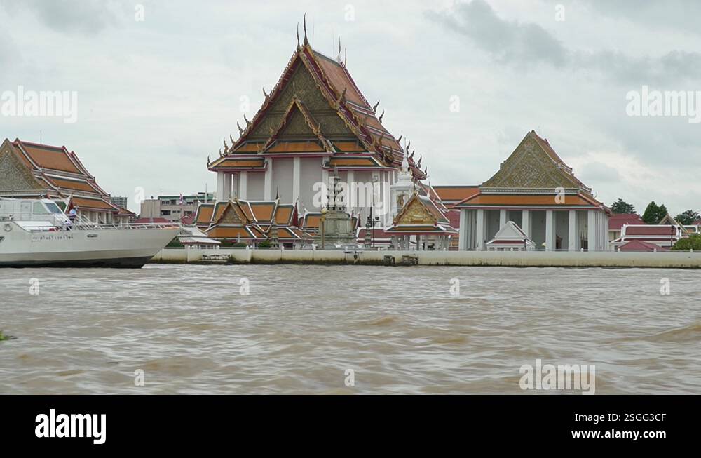 White temples Stock Videos & Footage - HD and 4K Video Clips - Alamy