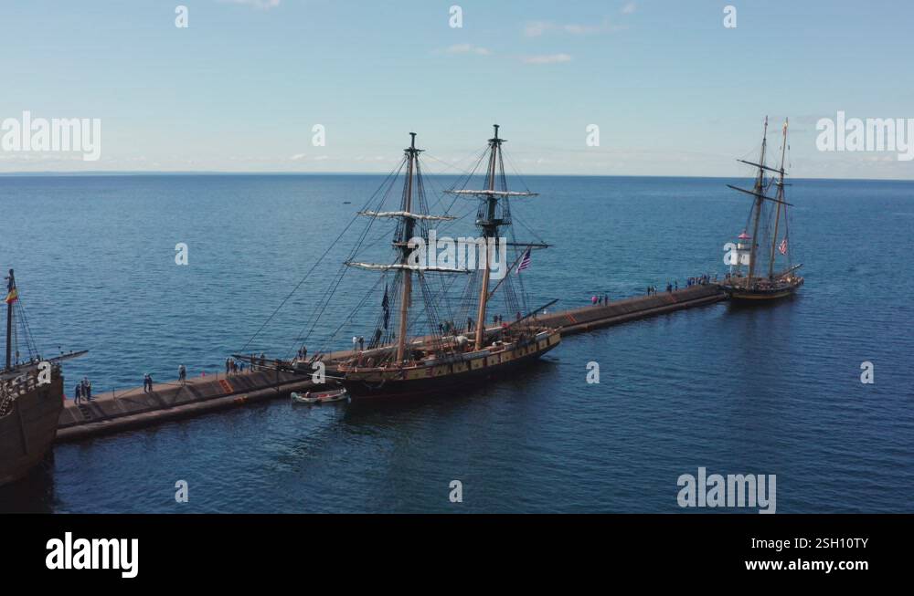 Parade of tall ships Stock Videos & Footage - HD and 4K Video Clips - Alamy