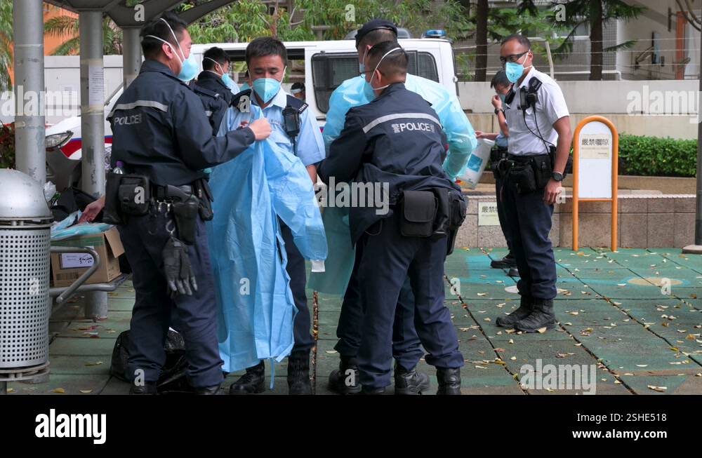 Ppe In Police Chinese police officers wearing personal protective equipment (PPE ...