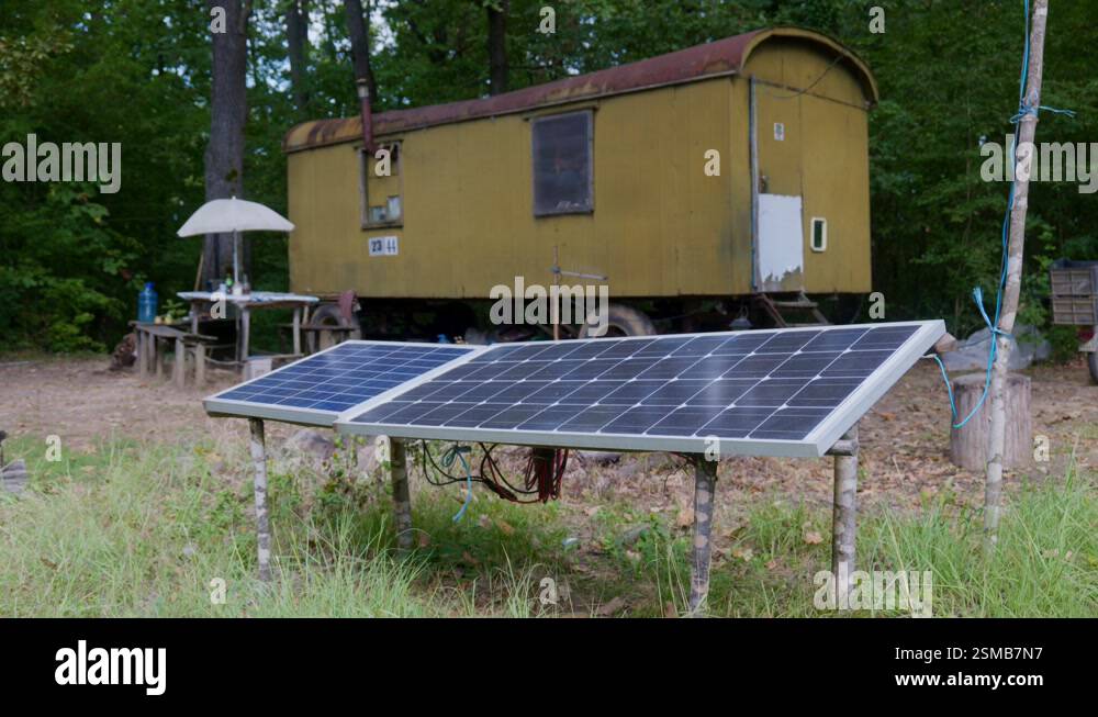 Bringing a 100-year-old log cabin into the modern era with off-grid ...