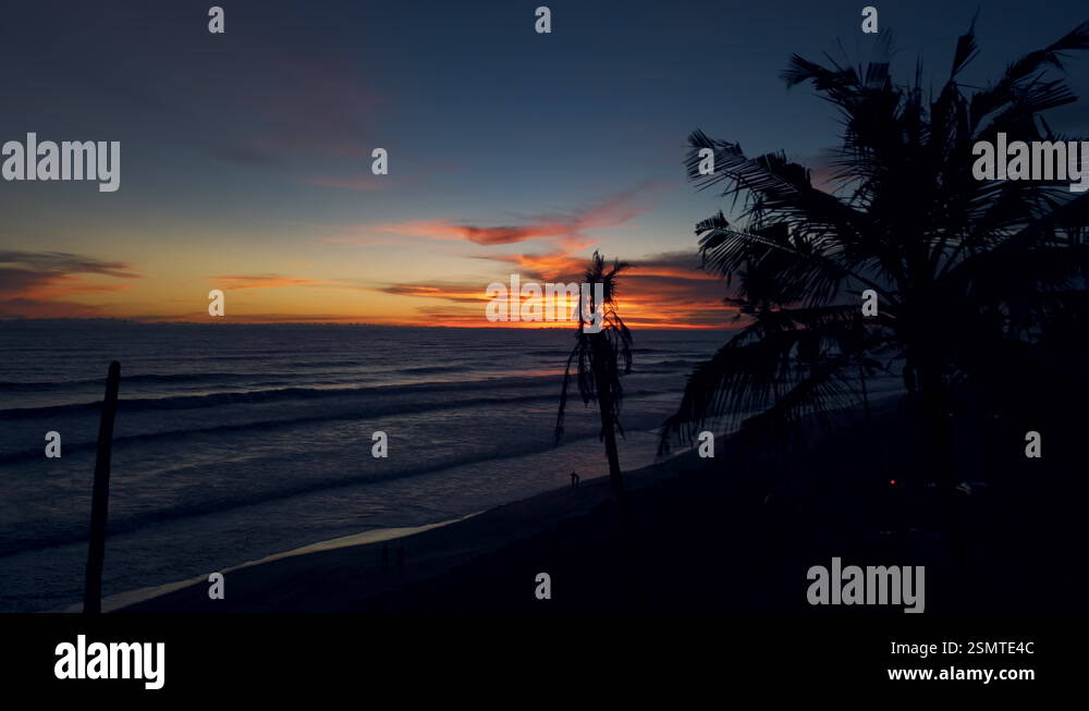 Beautiful cloudscape over the sea wave and beach shore, scenic sunrise ...