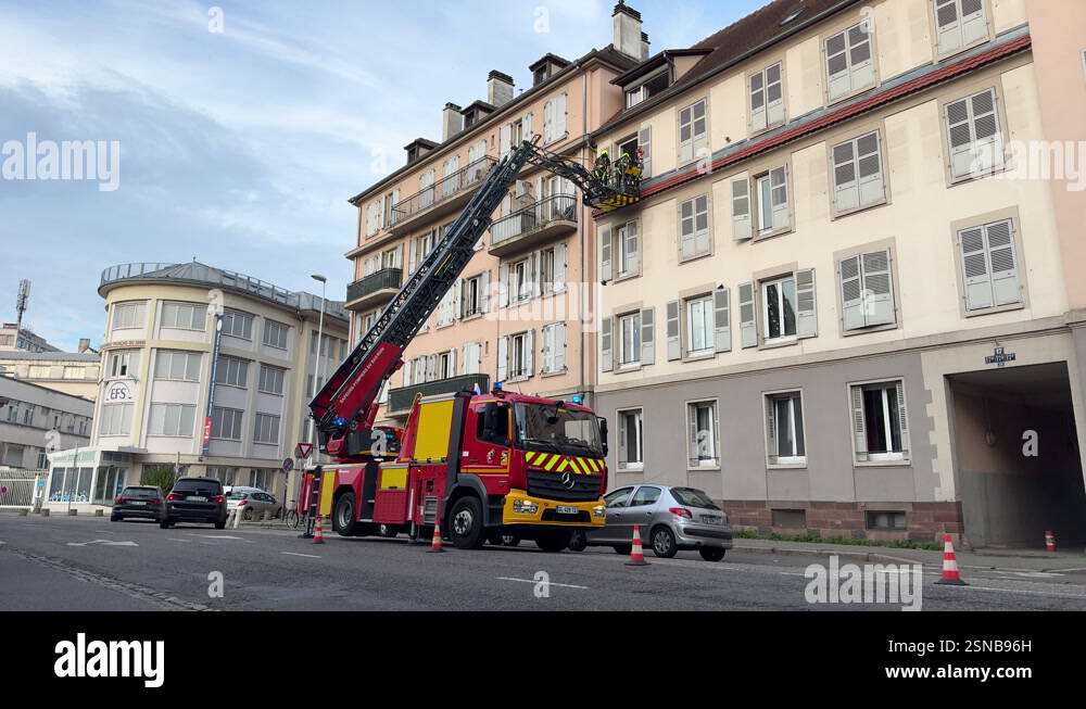 Ladder rescue Stock Videos & Footage - HD and 4K Video Clips - Alamy