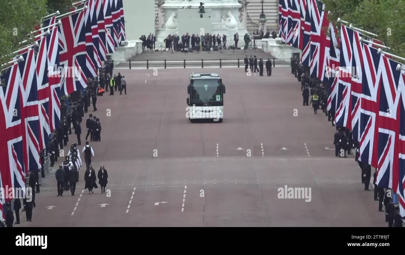 Elizabeth Line Route Stock Videos Footage HD And 4K Video Clips Alamy elizabeth-line-route-stock-videos-footage-hd-and-4k-video-clips-alamy