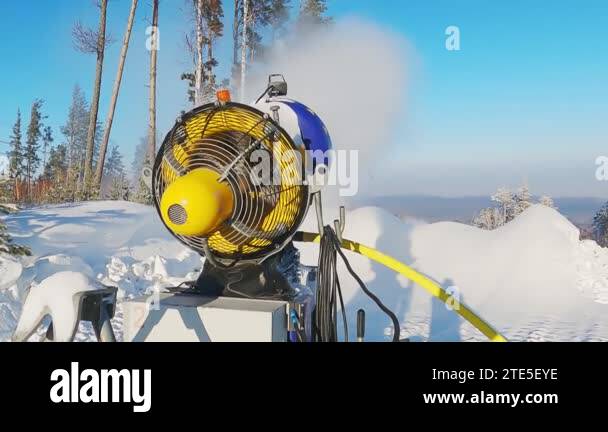 Professional snow making machine Stock Videos & Footage - HD and 4K ...